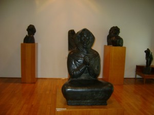 Skulptura majke (Mestrovic)